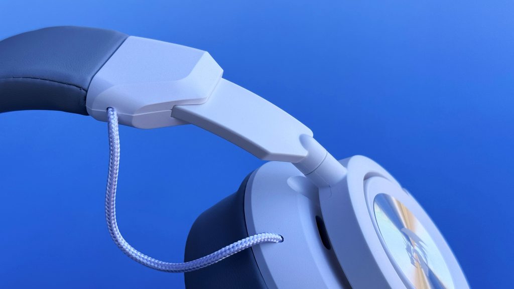 6d587b50 92a1 4d85 95f6 6bede315de7a