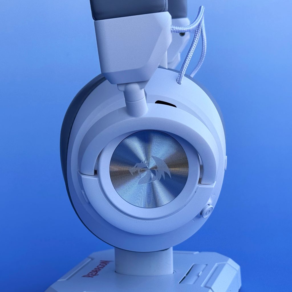 940e1292 5c54 4097 8c57 3fe7c6bea07a