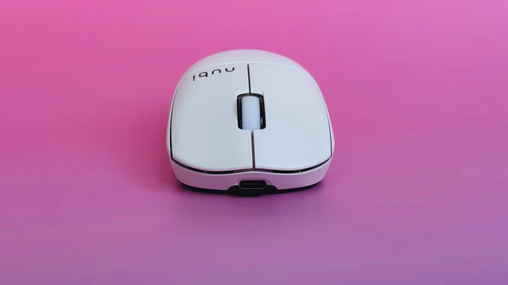 2b3bd58b dd13 4741 a145 5ec3c5db9d8a