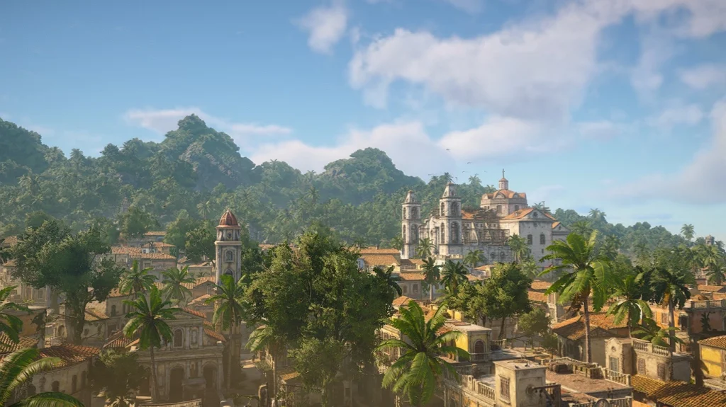 Panoramiczny widok na Hawanę z kolonialnymi budynkami, wieżami kościołów, palmami i zielonymi wzgórzami pod jasnym, błękitnym niebem w Assassin’s Creed Black Flag Resynced.