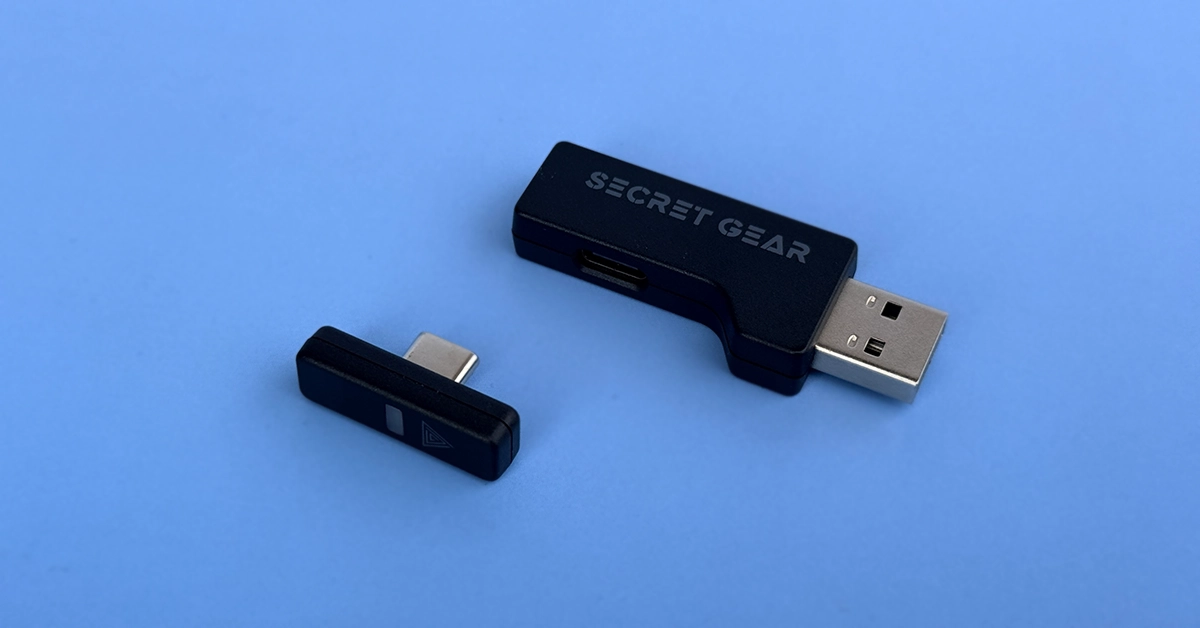 Rozdzielony odbiornik Secret Gear SX70 z wtykami USB-A i USB-C